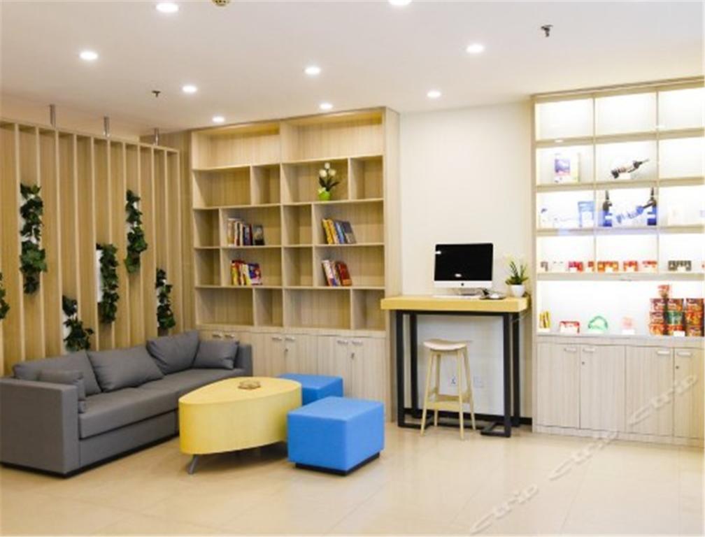 Hanting Hotel Dalian Olympic Square Hotel Екстериор снимка